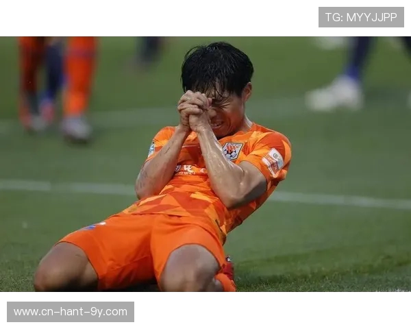 富力与鲁能激战精彩视频回顾全场进球瞬间与精彩时刻尽在其中